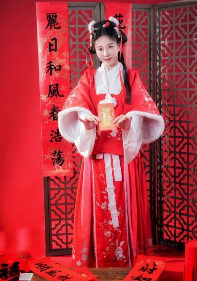 公交车上夹我揉我奶老头在线观看