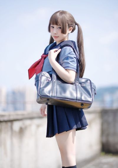 倾世锦鳞谷雨来
