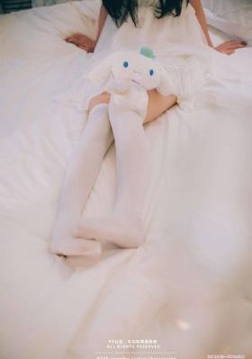 舞蹈老师呻吟粉嫩紧窄视频