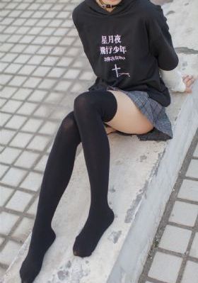校园女孩